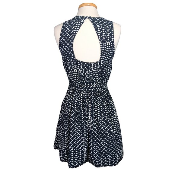 Cotton On Women's A-Line  Mini Dress  Geometric Design  Sz S Black and White - Picture 6 of 7